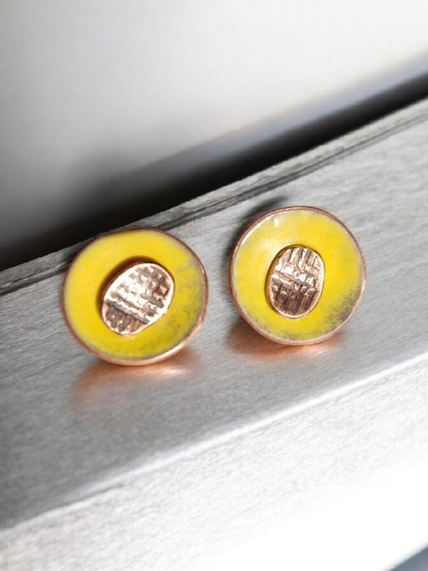 2 in 1 Studs (Yellow)
